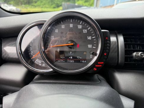 Used 2014 MINI Cooper 2-Door Hardtop image 29