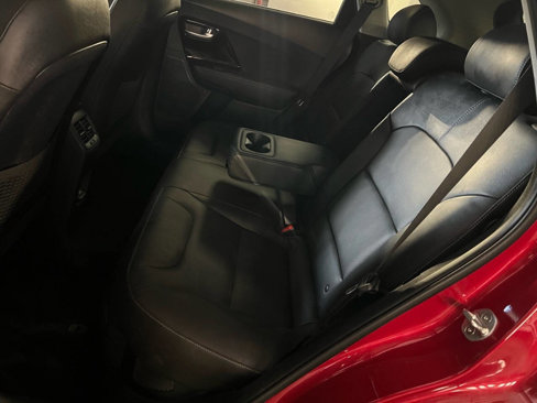 Used 2019 Kia Niro Touring image 9