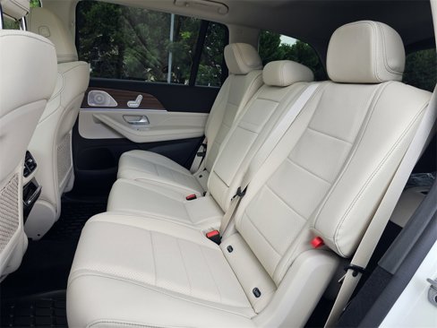 New 2025 Mercedes-Benz GLS 450 4MATIC image 19
