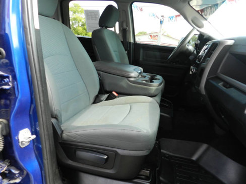 Used 2015 RAM 1500 Express image 11