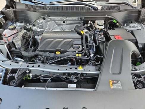 New 2025 Chevrolet Trax LT w/ Driver Confidence Package image 25