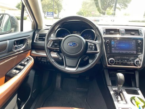 Used 2019 Subaru Outback 2.5i Touring image 14