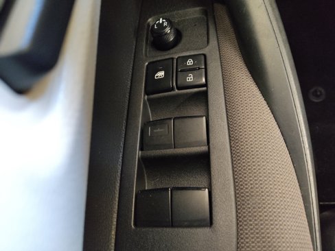 Used 2022 Toyota Corolla LE image 27