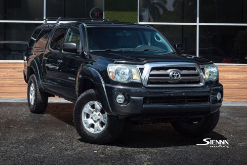 Used 2010 Toyota Tacoma 4x4 Double Cab image 1