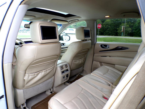 Used 2013 INFINITI JX35 FWD w/ Premium Pkg image 38