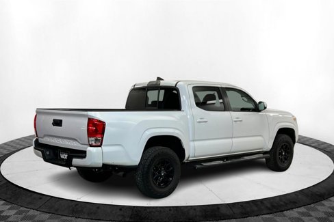 Used 2016 Toyota Tacoma SR image 6