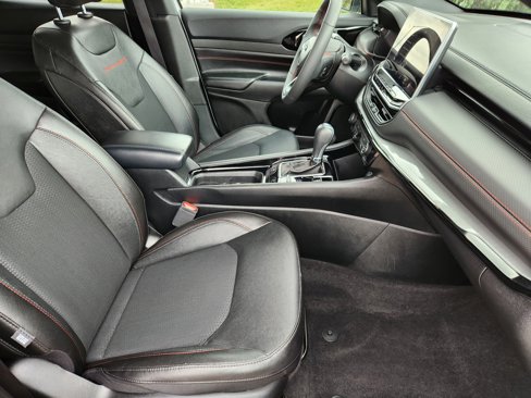 Used 2024 Jeep Compass Trailhawk image 15