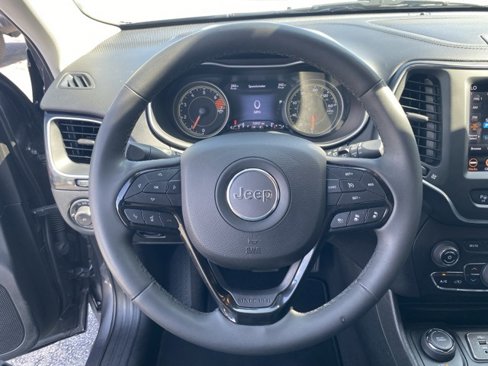 Used 2023 Jeep Cherokee Altitude Lux image 27