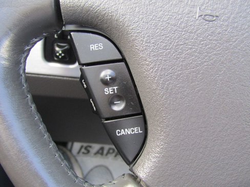 Used 2002 Ford Thunderbird image 31
