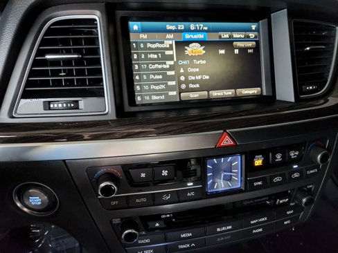 Used 2017 Genesis G80 3.8 image 31