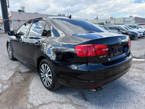 Used 2014 Volkswagen Jetta SE image 3