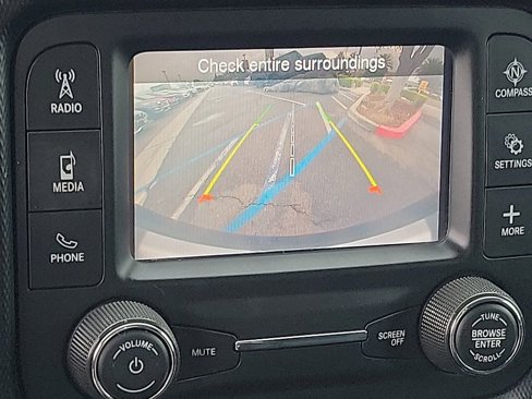 Certified 2020 Jeep Wrangler Sport image 10