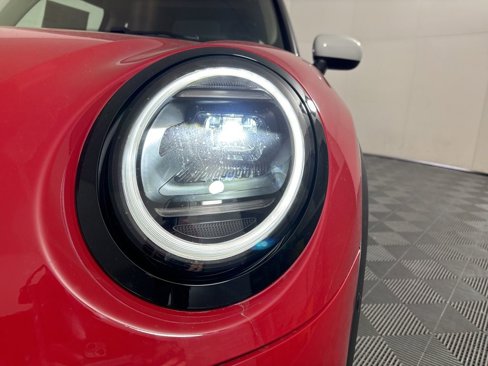 New 2025 MINI Cooper 2-Door Hardtop image 8
