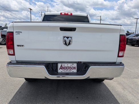 Used 2022 RAM 1500 Classic SLT image 5