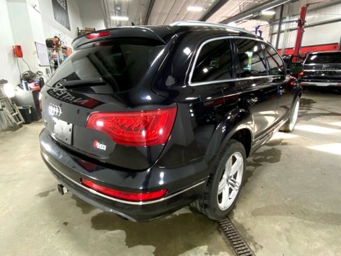 Used 2011 Audi Q7 3.0T Premium Plus image 7