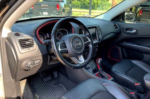Used 2020 Jeep Compass Trailhawk image 17