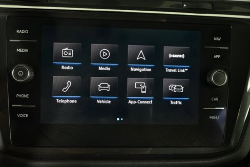 Used 2018 Volkswagen Tiguan SEL image 29