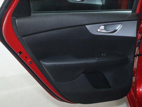 Used 2023 Kia Forte LXS w/ LXS Technology Package image 13