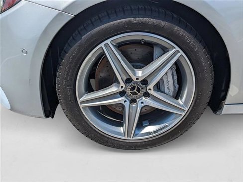 Used 2019 Mercedes-Benz E 300 image 21