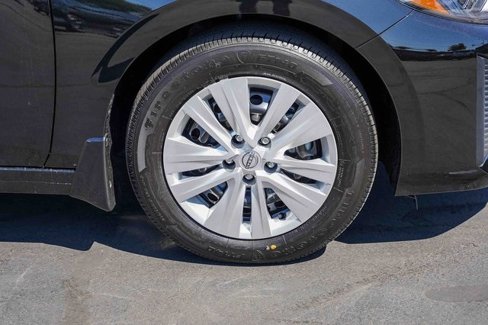New 2025 Nissan Sentra S image 10