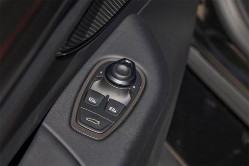 New 2026 Aston Martin V8 Vantage Coupe image 33