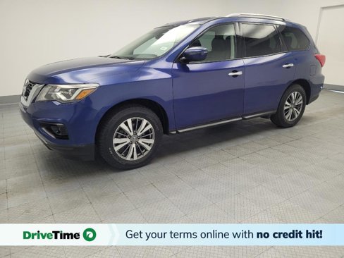 Used 2020 Nissan Pathfinder SV image 1