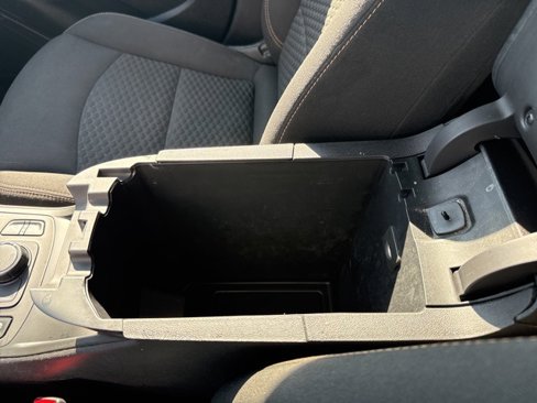 Used 2018 GMC Terrain SLE w/ Driver Convenience Package image 26