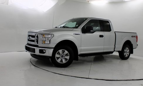 Used 2017 Ford F150 XLT w/ Equipment Group 301A Mid image 3