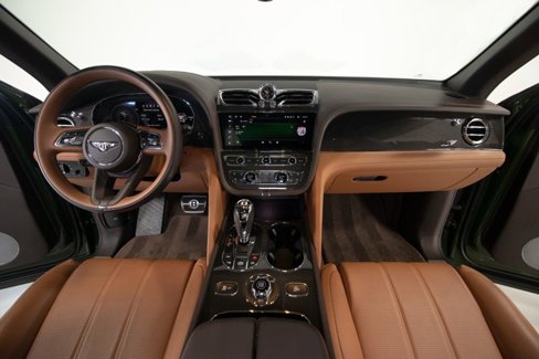 Used 2022 Bentley Bentayga image 23