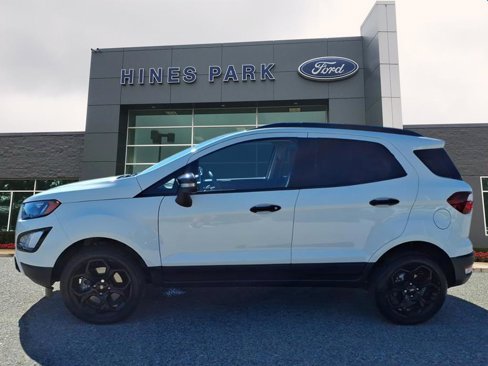 Used 2022 Ford EcoSport SES image 4