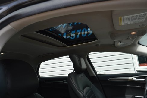 Used 2015 Ford Fusion SE w/ Equipment Group 202A image 38