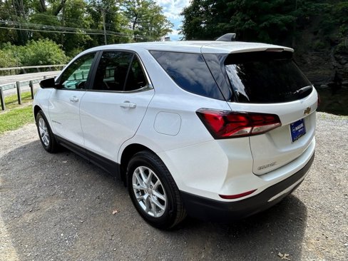 Used 2022 Chevrolet Equinox LT image 3