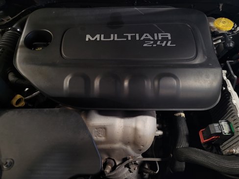 Used 2018 Jeep Cherokee Latitude w/ Altitude Package image 30