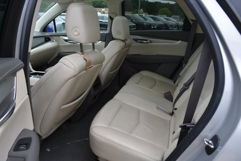 Used 2018 Cadillac XT5 Premium Luxury image 30