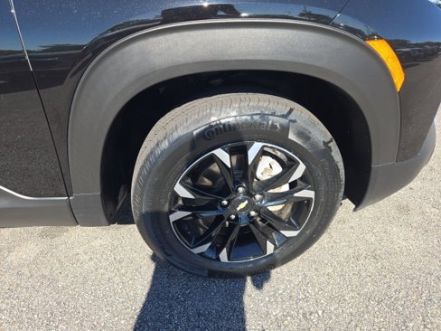 Used 2023 Chevrolet TrailBlazer LT image 9