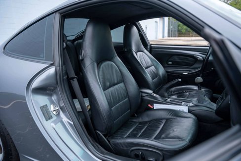Used 2003 Porsche 911 Carrera 4S image 3