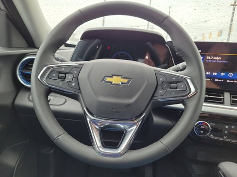 New 2026 Chevrolet Trax LT w/ LT Convenience Package image 24