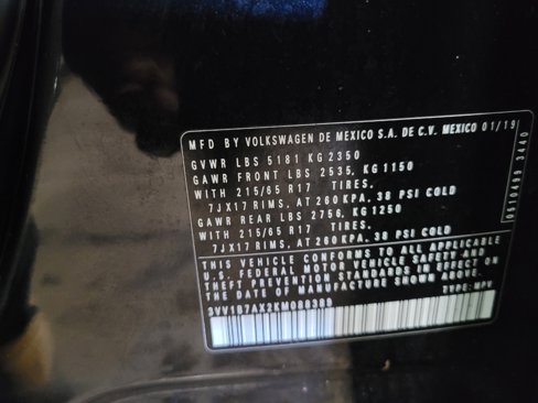 Used 2019 Volkswagen Tiguan S image 33