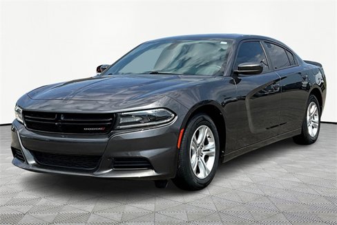 Used 2021 Dodge Charger SXT w/ Leather Interior Group image 3
