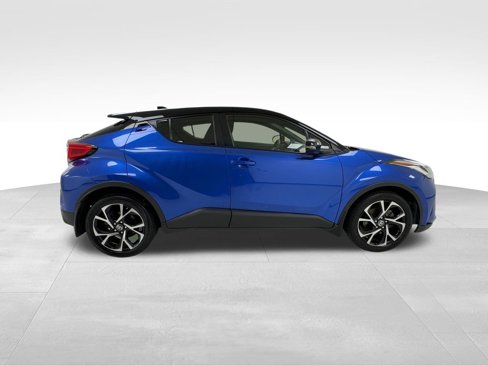 Used 2021 Toyota C-HR Nightshade image 8
