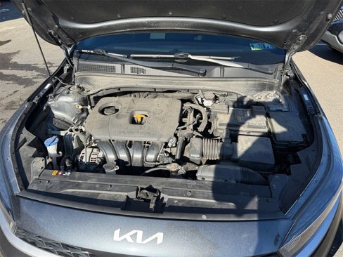 Certified 2022 Kia Forte LXS w/ LXS Technology Package image 27