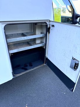 Used 2010 Ford E-350 and Econoline 350 Super Duty image 26