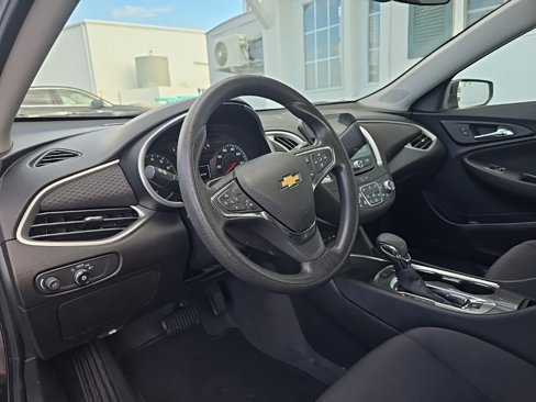 Used 2024 Chevrolet Malibu LT image 14