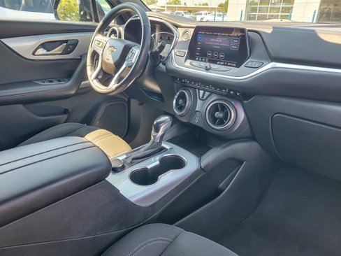 Used 2020 Chevrolet Blazer LT image 23