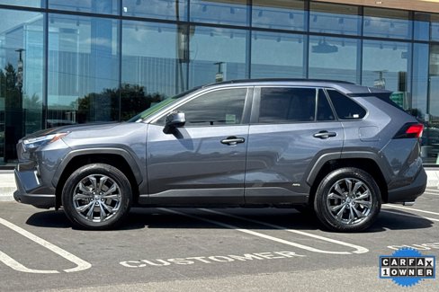 Used 2022 Toyota RAV4 XLE Premium image 7