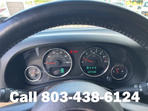 Used 2014 Jeep Wrangler Unlimited Sahara w/ Connectivity Group image 23