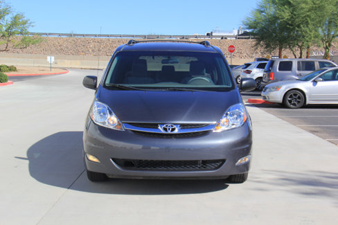 Used 2007 Toyota Sienna LE image 2