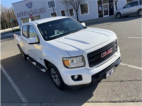 Used 2018 GMC Canyon All Terrain w/ Trailering Package image 2