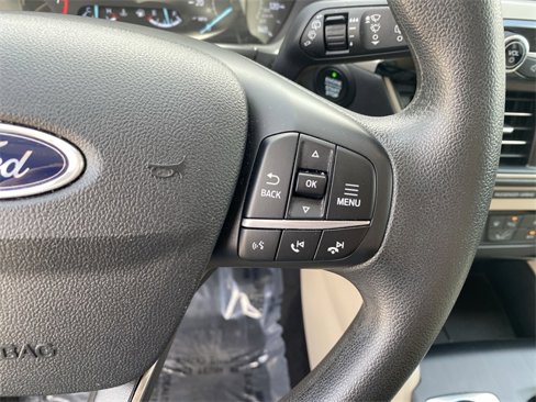 Used 2022 Ford Escape SE w/ SE Sport Appearance Package image 37