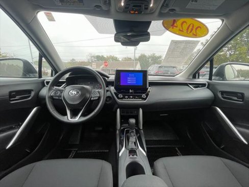 Certified 2024 Toyota Corolla Cross LE image 13